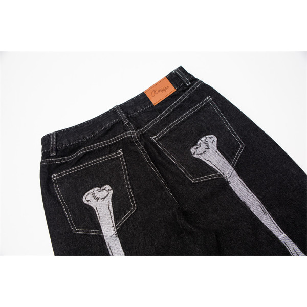Dark skeleton embroidered jeans 34